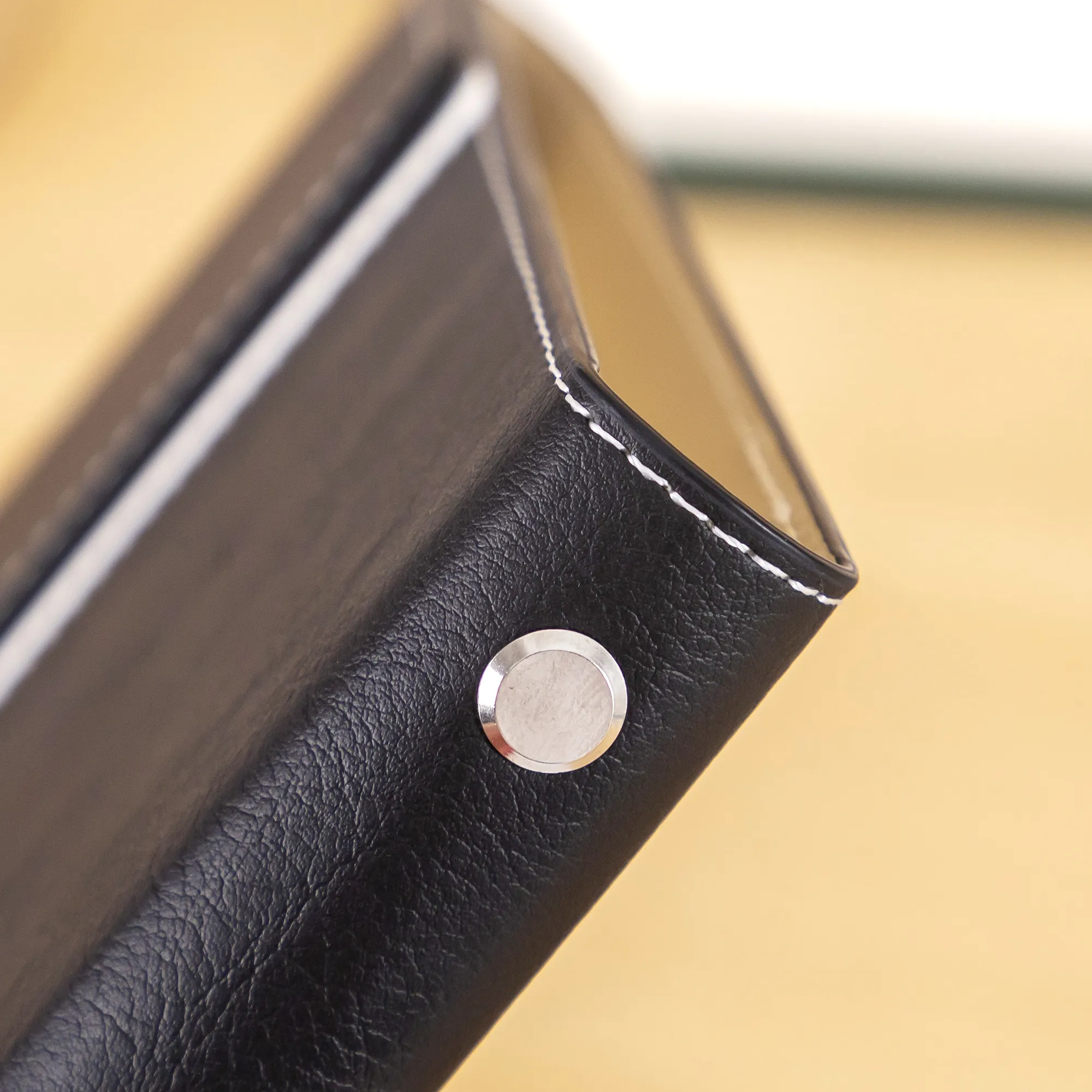 Why You Should Work with a Book Printing Service